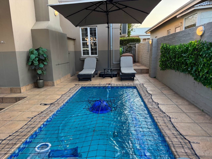4 Bedroom Property for Sale in Waterval East North West
